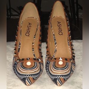 ASHRO HIGH HEELS